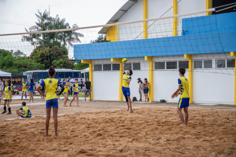 Prefeitura de Porto Velho entrega Vila Olímpica Chiquilito Erse à população