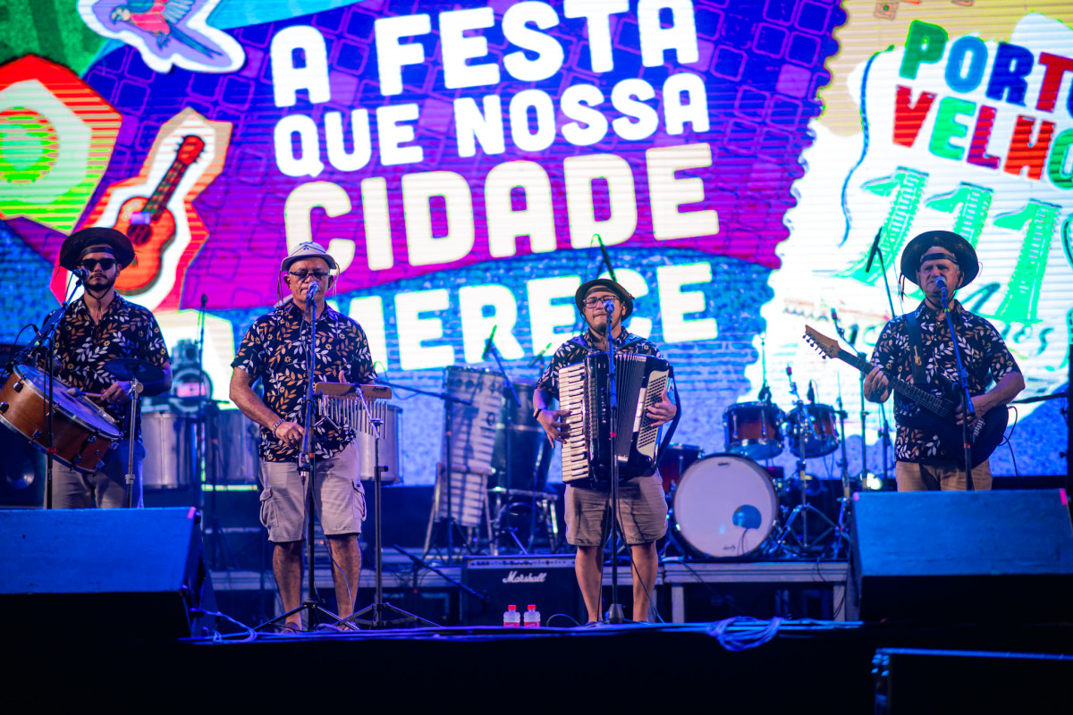 Terceiro dia de festa de 111 anos celebra diversos ritmos regionais