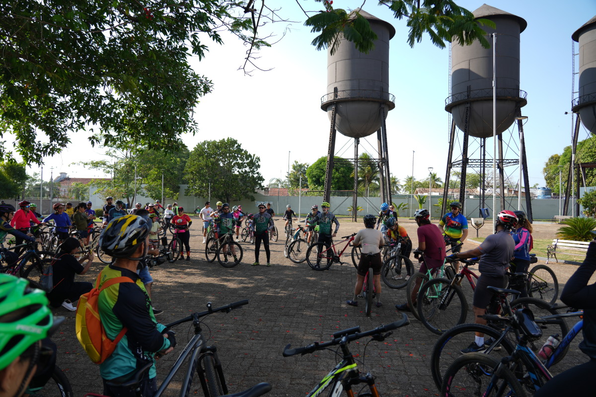 Mais de 350 ciclistas se reúnem no último dia de celebração pelos 111 anos de Porto Velho